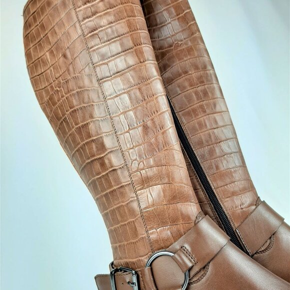 Brown Buckle Leather Cowboy Boots - Picture 10 of 10